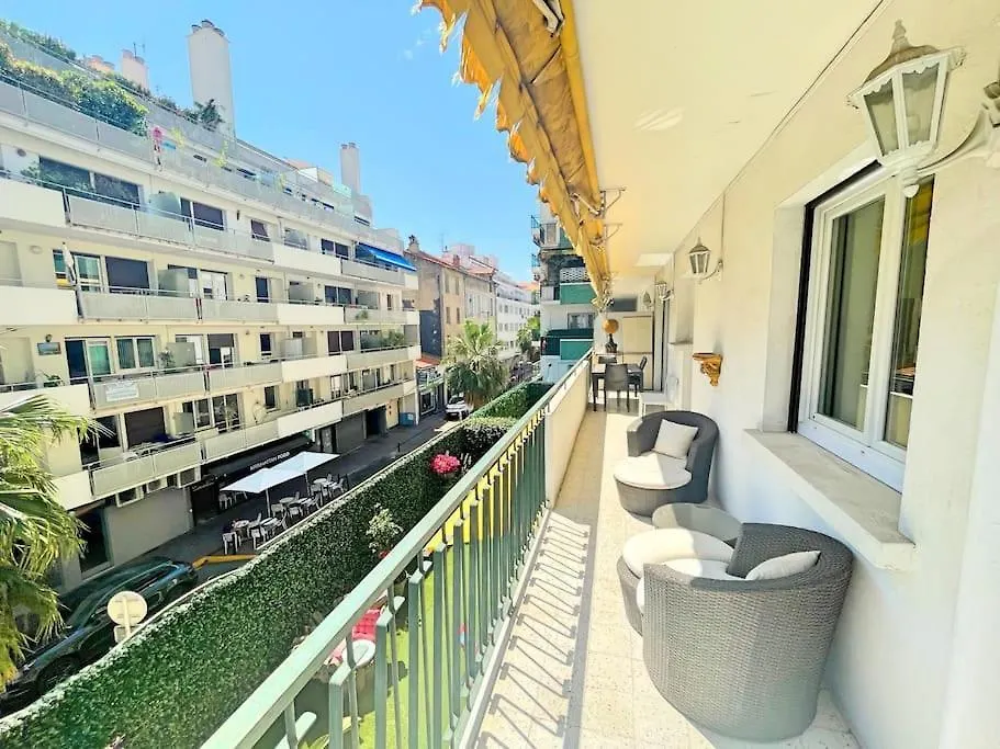 Viva Riviera Large 3 Bedrooms With Balcony カンヌ